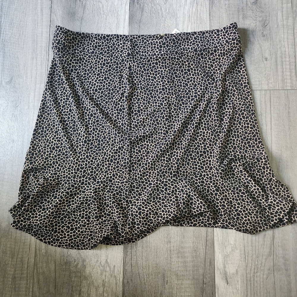 MICHAEL KORS Metallic Leopard Print Stretchy Skirt Size Large NWT